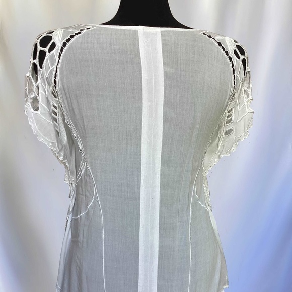Anthropologie White Short Dolman Sleeve Cut-out Embroidered Top - Picture 3 of 5